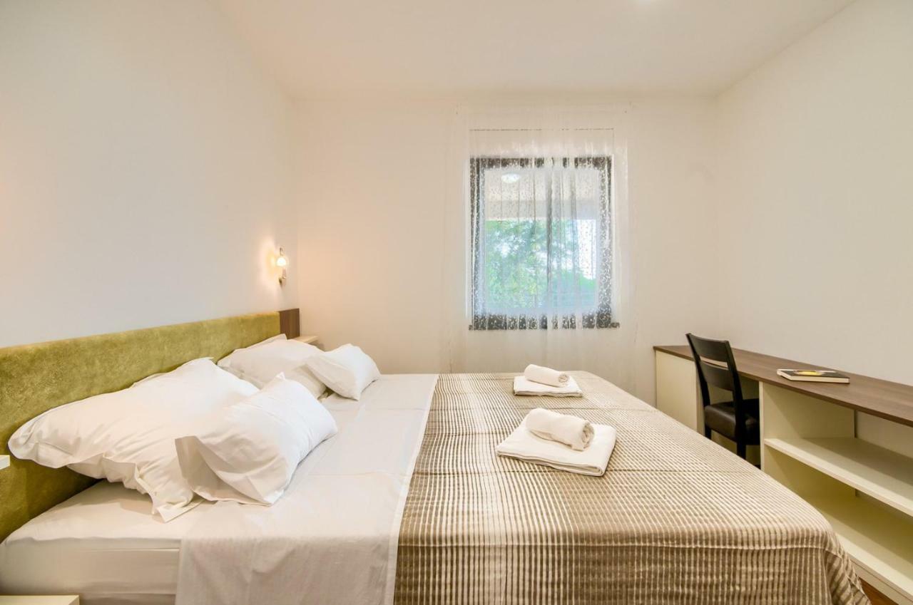 Rooms K&T Sea Side Luxury Pula Exteriör bild